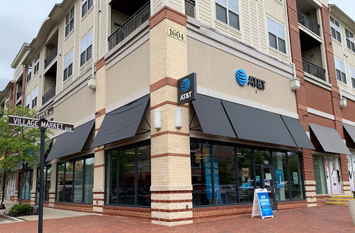 AT&T, 1604 Village Market Boulevard Southeast #100, Leesburg, VA 20175, USA, 