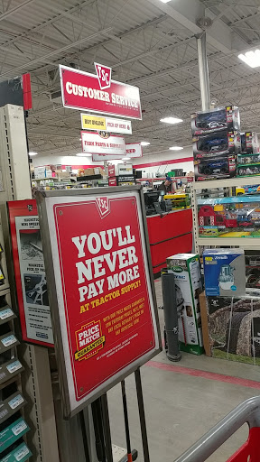 Home Improvement Store «Tractor Supply Co.», reviews and photos, 67 Palomba Dr, Enfield, CT 06082, USA