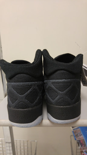 Clothing Store «Ross Dress for Less», reviews and photos, 194 Donahue St, Sausalito, CA 94965, USA