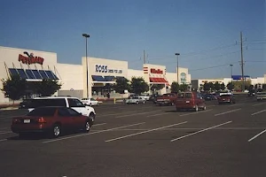 Parkway Plaza Shopping Center image