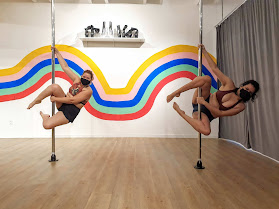 Casa Fluxo Corpo e Arte Pole Dance