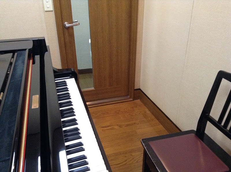 上醉尾(かみえのお)ピアノ教室