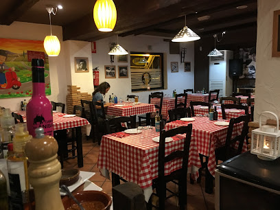 Pizzería La Piccola Trattoria - Av. Alacant, 2, 46400 Cullera, Valencia, Spain