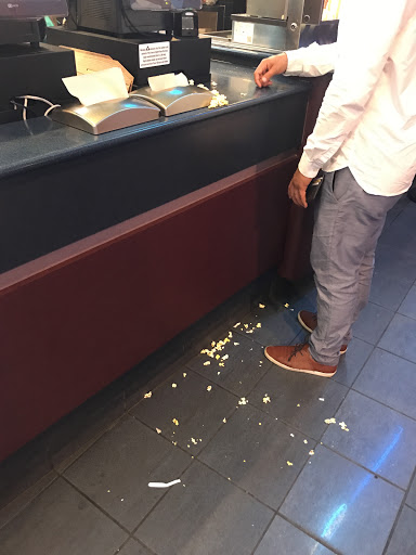 Movie Theater «United Artists Court Street 12 & RPX», reviews and photos, 106 Court St, Brooklyn, NY 11201, USA