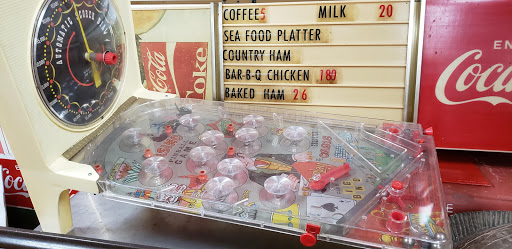 Shopping Mall «Marketplace Mall», reviews and photos, 2101 Peters Creek Pkwy, Winston-Salem, NC 27127, USA