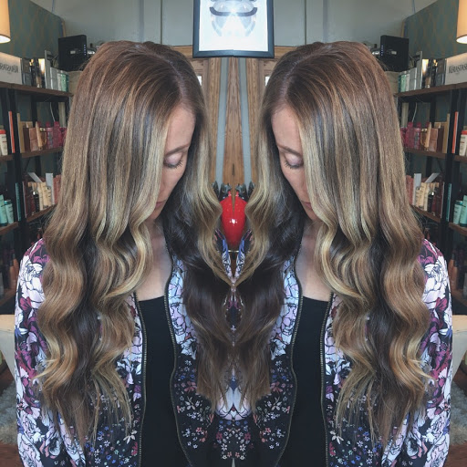 Hair Salon «The Vault Boutique Hair Lounge», reviews and photos, 1009 1st St #203, Snohomish, WA 98290, USA