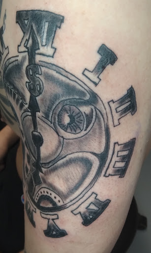 Explore small tattoo ideas shoulder, creative tattoo ideas in Meridian, available at SK-Tattoo1