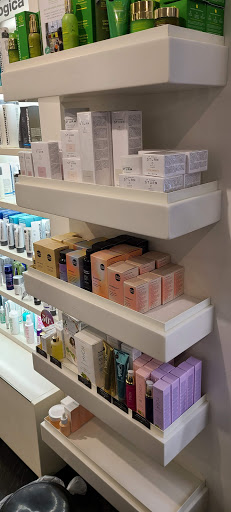 Cosmetics Store «SEPHORA», reviews and photos, 100 Cambridgeside Pl, Cambridge, MA 02141, USA