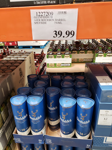 Warehouse store «Costco Wholesale», reviews and photos, 1800 Cavitt Dr, Folsom, CA 95630, USA