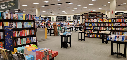 Book Store «Barnes & Noble», reviews and photos, 7900 Mentor Ave, Mentor, OH 44060, USA