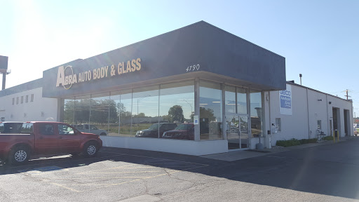 Auto Body Shop «ABRA Auto Body & Glass», reviews and photos, 4790 S Dixie Dr, Moraine, OH 45439, USA