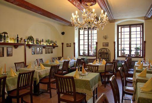 Oliva Nera Italian Restaurant