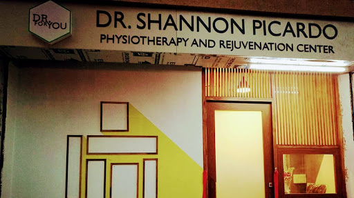 Dr. Shannon Picardo - Best Physiotherapist, Sports Physio, Cupping Therapy