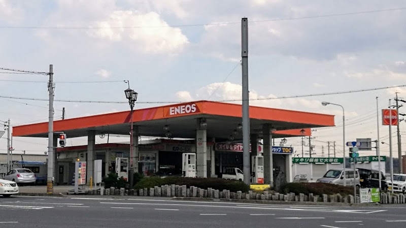 ENEOS 桑名インター SS (トーハツ石油)