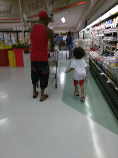 Supermarket «Rowes Supermarkets», reviews and photos, 5435 Blanding Blvd, Jacksonville, FL 32244, USA