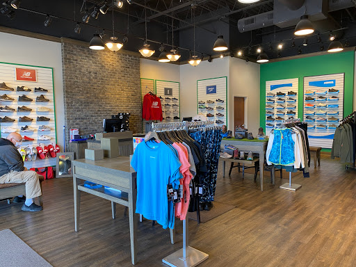 Shoe Store «New Balance Fairlawn», reviews and photos, 2691 W Market St, Fairlawn, OH 44333, USA