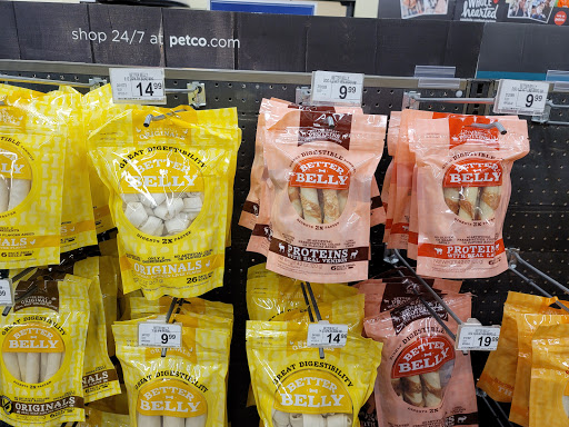 Pet Supply Store «Petco Animal Supplies», reviews and photos, 1419 Towne Square Blvd NW, Roanoke, VA 24019, USA