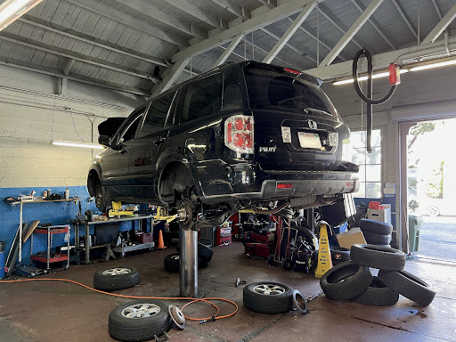 Auto Repair Shop «Orinda Motors, Inc.», reviews and photos, 63 Orinda Way, Orinda, CA 94563, USA