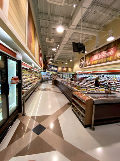 Grocery Store «Lowes Foods of Ocean Isle Beach», reviews and photos, 6278 Beach Dr SW #5, Ocean Isle Beach, NC 28469, USA