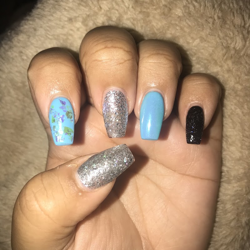 VN Nails