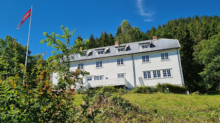 Villa Hasselbakken, Herberge