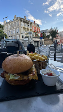 Plats et boissons du Restaurant de hamburgers Tangor - Burgers biarritz - n°7