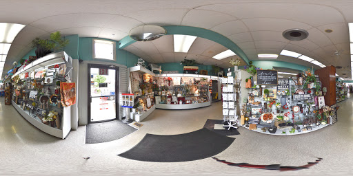 Gift Shop «Hurst Discount Drug And Soda Fountain», reviews and photos, 102 N 3rd St, Bardstown, KY 40004, USA