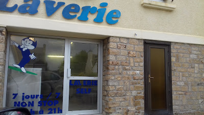 Laverie à Le Folgoët