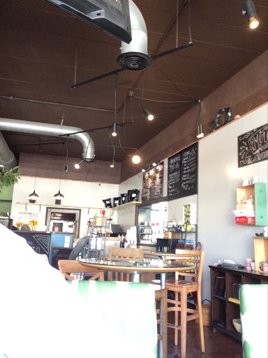 Coffee Shop «The PourHouse Cafe», reviews and photos, 314 E Kirkwood Ave, Bloomington, IN 47408, USA