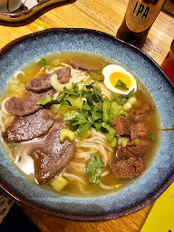 Photo n°192 de Kelbol à Courbevoie ()