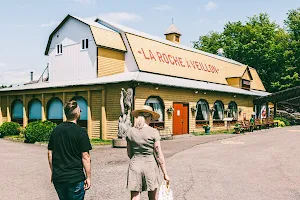 La Roche à Veillon resto/théâtre image