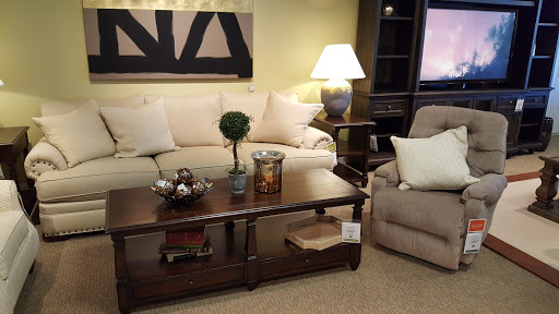 Furniture Store «Havertys Furniture», reviews and photos, 1175 Eglin Pkwy, Shalimar, FL 32579, USA