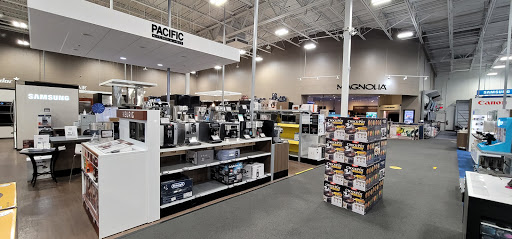 Electronics Store «Best Buy», reviews and photos, 45575 Dulles Eastern Plaza #188, Sterling, VA 20166, USA