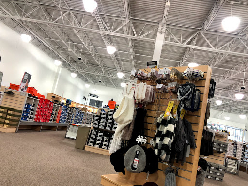 DSW Designer Shoe Warehouse