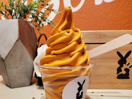 Lmoon Creamery - Upland image