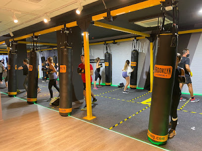 Brooklyn Fitboxing LOS REMEDIOS - C. Niebla, 12, 41011 Sevilla, Spain