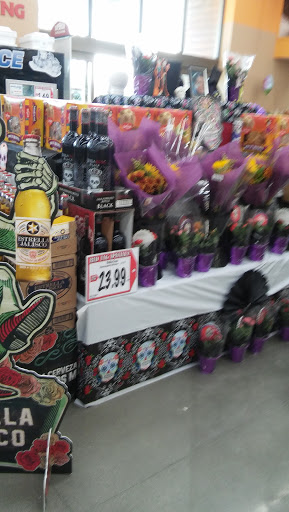 Grocery Store «Superior Grocers», reviews and photos, 10683 Valley Blvd, El Monte, CA 91731, USA