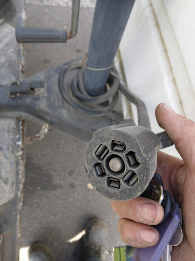 Hardware Store «Do it Best G W Hardware», reviews and photos, 1525 N Pacific Hwy, Woodburn, OR 97071, USA