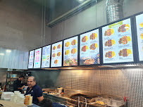 Atmosphère du Restaurant turc GRILL ANTALYA nanterre...Kebab artisanal...sandwichs..grillades - n°2