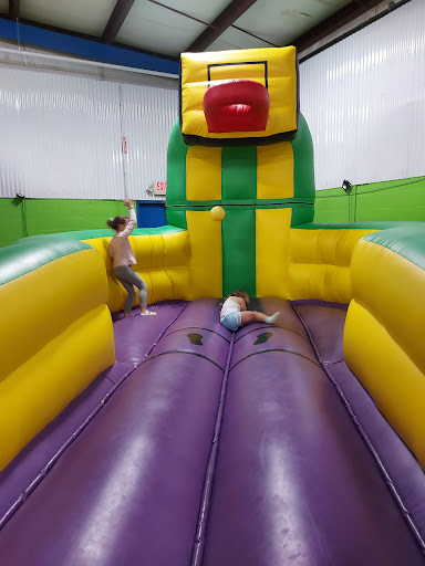 Amusement Center «The Jump Yard», reviews and photos, 13700 York Rd, North Royalton, OH 44133, USA