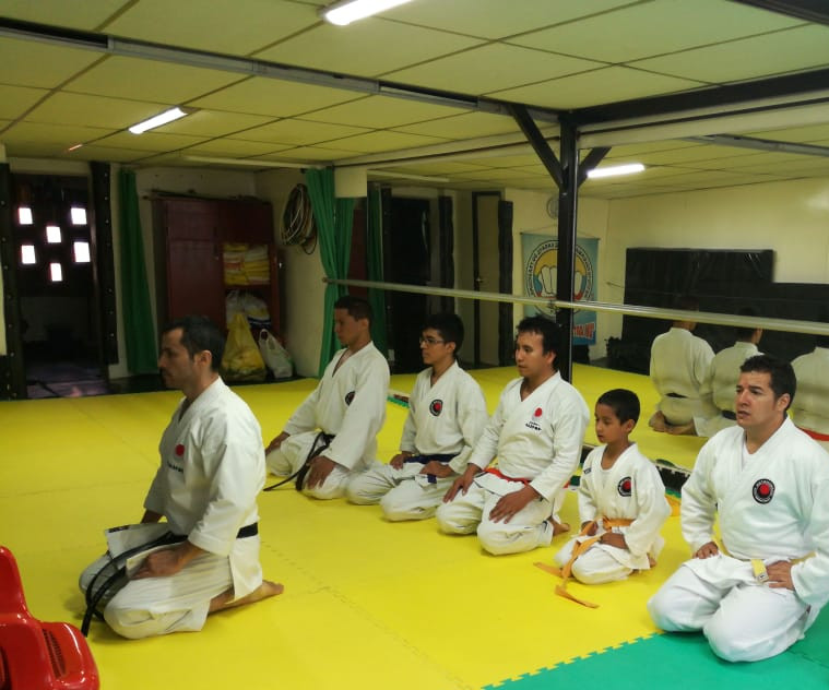 Takahashi Kazuo Escuela de Karate Tradicional