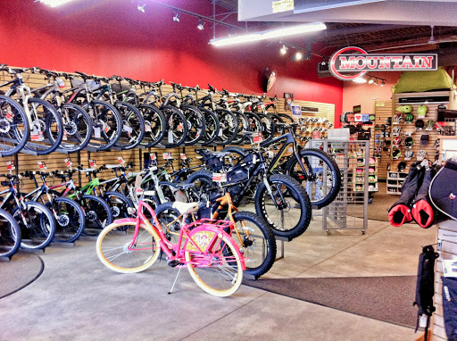 Bicycle Repair Shop «Mad Dog Cycles Orem», reviews and photos, 350 Orem Blvd, Orem, UT 84057, USA