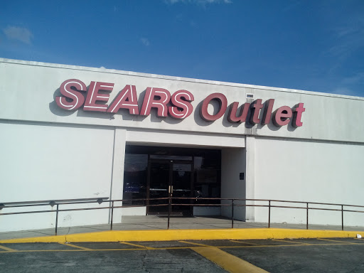 Appliance Store «Sears Outlet», reviews and photos, 3825 Forsyth Rd, Winter Park, FL 32792, USA