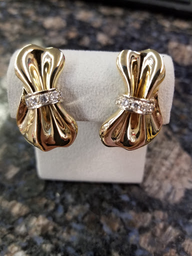 Pawn Shop «Woodbridge Gold & Pawn», reviews and photos, 13572 Jefferson Davis Hwy, Woodbridge, VA 22191, USA