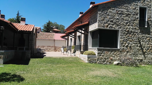 Casa Rural Rincón del Arroyo Calle Iglesia, 75, 05560 Pradosegar, Ávila, España
