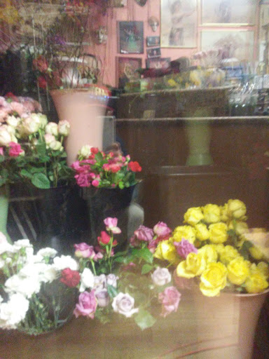 Florist «Whittier Blossom Shop», reviews and photos, 13217 Whittier Blvd, Whittier, CA 90602, USA