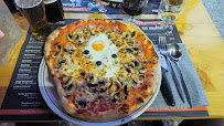 Pizza du Pizzeria Chez Mestre auberge de pays,Coté Pizza à Lagarde-Marc-la-Tour - n°8