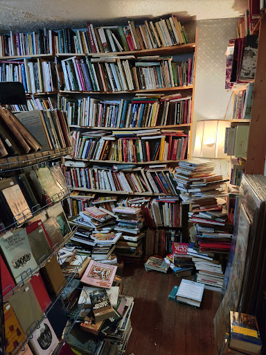 Book Store «White Rabbit Used Books», reviews and photos, 1604 W University Ave, Muncie, IN 47303, USA