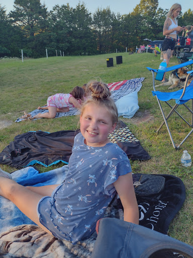 Drive-in Movie Theater «Stone Drive-In Theatre», reviews and photos, 808 Theatre Ln, Mountain View, AR 72560, USA