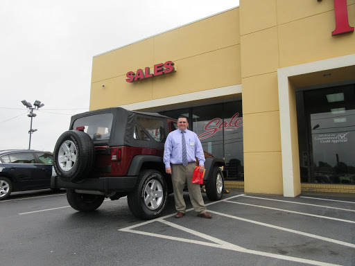 Used Car Dealer «Tim Tomlin Automotive Group LLC», reviews and photos, 169 S Lowry St, Smyrna, TN 37167, USA